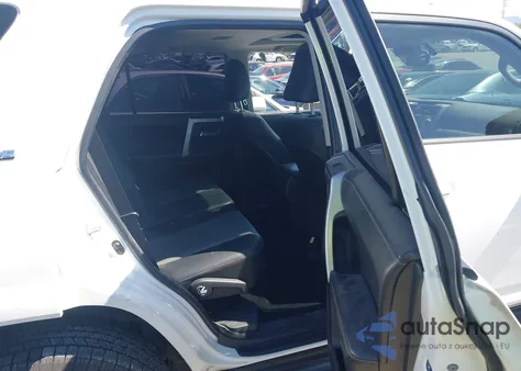 2016 Toyota 4Runner Sr5 Premium z USA, uszkodzony, nr VIN JTEZU5JR0G5139317